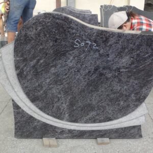 Monument-210414009